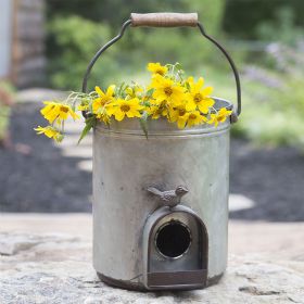 Birdhouse Planter Bucket: A charming addition to your garden